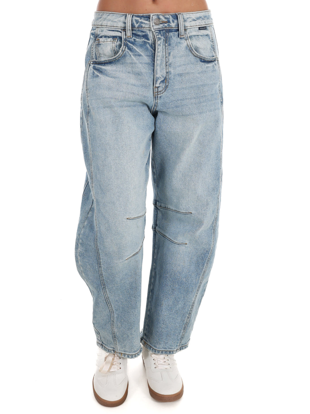 Mid Waisted Barrel Jeans