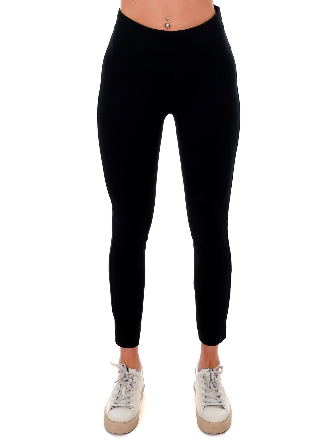 SPANX - NEW! NEW! NEW! The Perfect Black Pant, Straight Leg is your new  go-to for any outfit or occasion. Thanks to—seriously, magical—smoothing  ponte fabric and a comfortable, pull-on design, this style