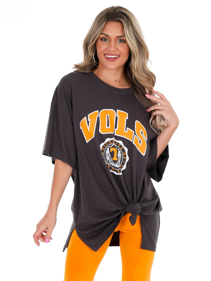 Tennessee Black Winnie Oversized Tee