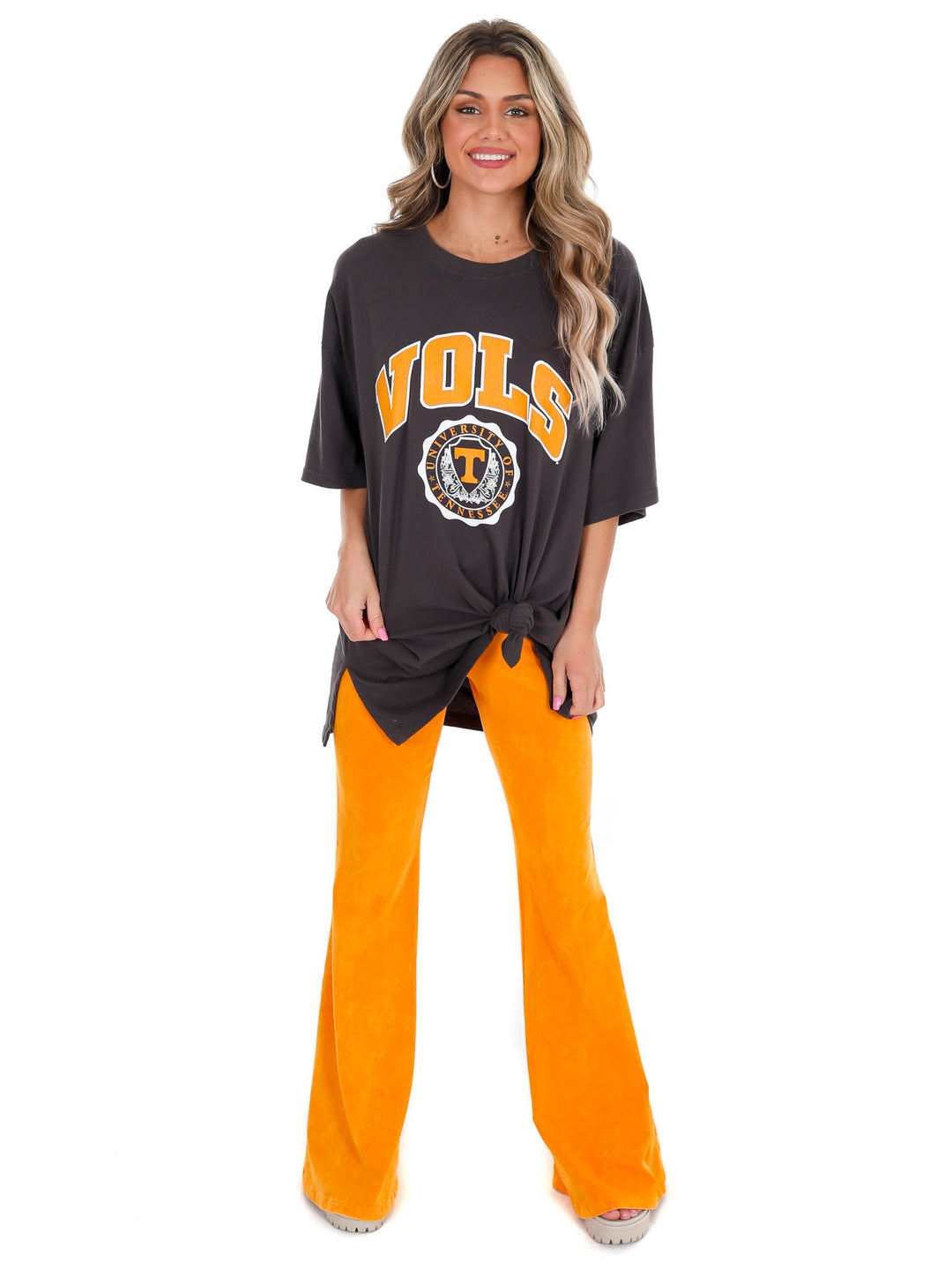 Tennessee Black Winnie Oversized Tee