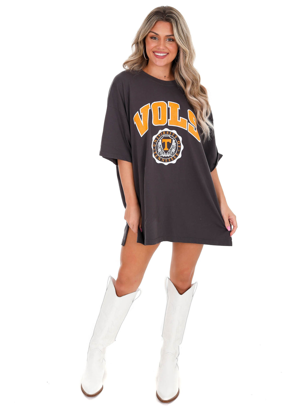 Tennessee Black Winnie Oversized Tee